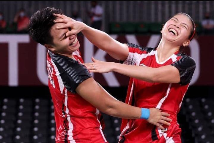 Greysia Polii/Apriyani Rahayu Raih Emas Cabor Bulutangkis Ganda Putri Olimpiade Tokyo 2020